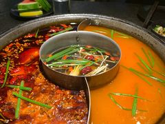 -渝涯重庆豆花老火锅(中赢国际店)
