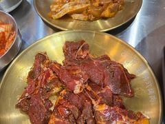 -胡悦里韩式烤肉(芝罘万达广场店)