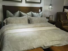 -第六空间家居电器超级Mall(西溪店)