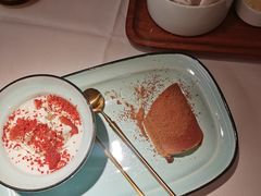 -阿妮叶李(光谷世界城店)