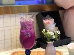 蓝蝴蝶-木棉花开(中心城店)