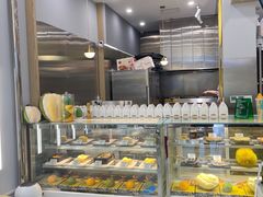 面包甜点陈列柜-猫王榴莲世家(三里屯SOHO商场店)