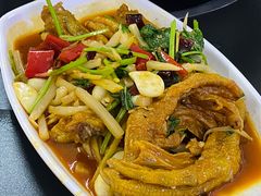 -周良天山牛杂城(天山路总店)