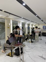 -3AM HAIR SALON染发接发