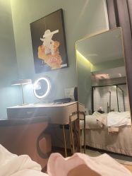 -花隐·美芙炫海菲秀皮肤管理中心