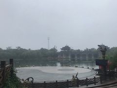 -茅山东方盐湖城景区