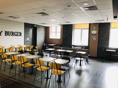 -麦当劳(杨林得来速店)