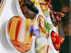 -江上荟·创意中国菜(绿地缤纷城店)