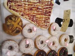 -光明牛奶棚(南泉店)