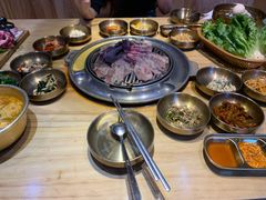-金顺韩式烤肉·网红烤肉店(广利路店)
