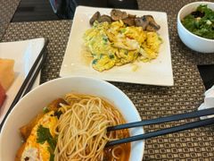 -上海虹桥西郊假日酒店