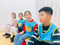 -蓝话筒·少儿成人演讲口才·主持朗诵·戏剧表演(大华第一坊店)