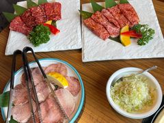 -炼火烤肉店