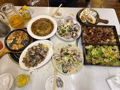 -老东镇啤酒屋海鲜加工·蒸汽海鲜·海鲜烧烤(台东店)