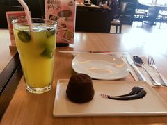 -必胜客(骡马市店)