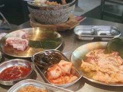-哈哈碳都·牛肋条无限自助烤肉(台江万达店)