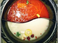 鸳鸯锅底-七秒鱼·斑鱼火锅(太阳城店)