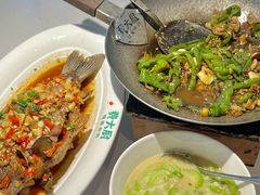 鲜丝瓜焖蛏子肉-费大厨辣椒炒肉(黄兴中心广场店)