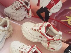 -比斯特上海购物村精品奥特莱斯