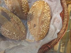 全麦杂粮面包-盒马鲜生(莱蒙都会店)