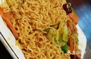Stir-Fried Instant Noodles