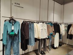 -URBAN REVIVO(深圳华润万象天地店)