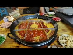 -岗上渣渣老火锅(两路口店)