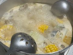 -肥仔文澳门猪骨煲(南京西路店)