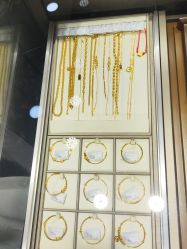 -周大福CHOW TAI FOOK(金汇广场珠宝店)