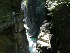 -蝶舞清江·恩施地心谷景区