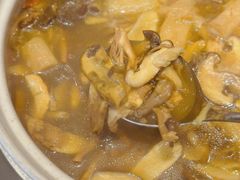 -黔蘑菇四季餐厅(观山湖店)