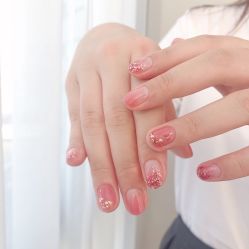 点击看大图 -盼兮·日式美睫沙龙