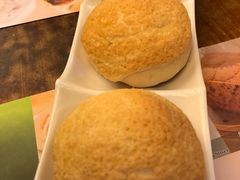 酥皮焗叉烧包-添好运点心专门店(深水埗店)