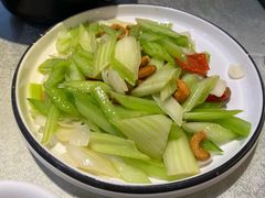 -眷江南之小蓝鲸(王府大街店)