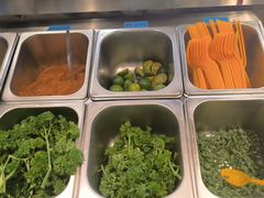 -周小明火锅(黑金冠社区店)