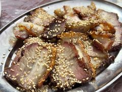 -香猪美食(中心店)
