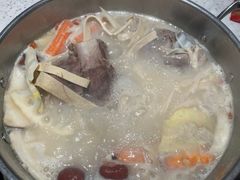 -三人行骨头王火锅(长寿店)