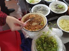 -建国蚵煎蚵面