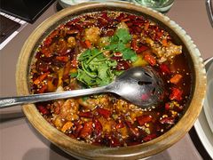 石锅麻辣牛蛙-有璟阁港式餐厅(国贸商城店)