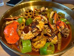 -臻鲜燕海鲜融合餐厅(金陵style店)