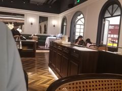 -静香HOUSE·全时段融合餐厅(七星欢乐颂店)