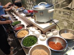 自助调料区-雾都渣渣火锅(南城智汇城店)