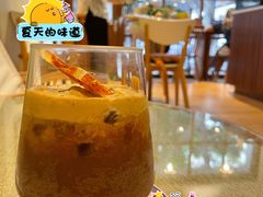 -C.Y Cafe
