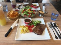 -必胜客(花舞大唐博物馆店)