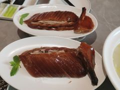 至尊招牌烤鸭-大碗居·烤鸭·鱼头泡饼(天坛东门店)