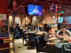 大堂-老墙根涮肉·铜锅·烧烤(欢乐谷·王四营店)