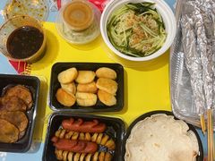 -老街烧烤大排档·地道湖北菜·龙虾馆(汉口火车站店)