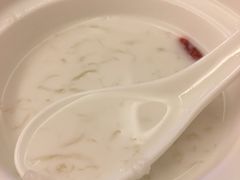-燕庭·纯燕窝·甜品下午茶(南京西路店)
