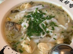 -江渔儿酸菜鱼(港湾1号店)