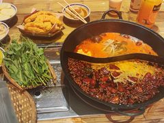 -袁山山重庆火锅(丈八北路店)